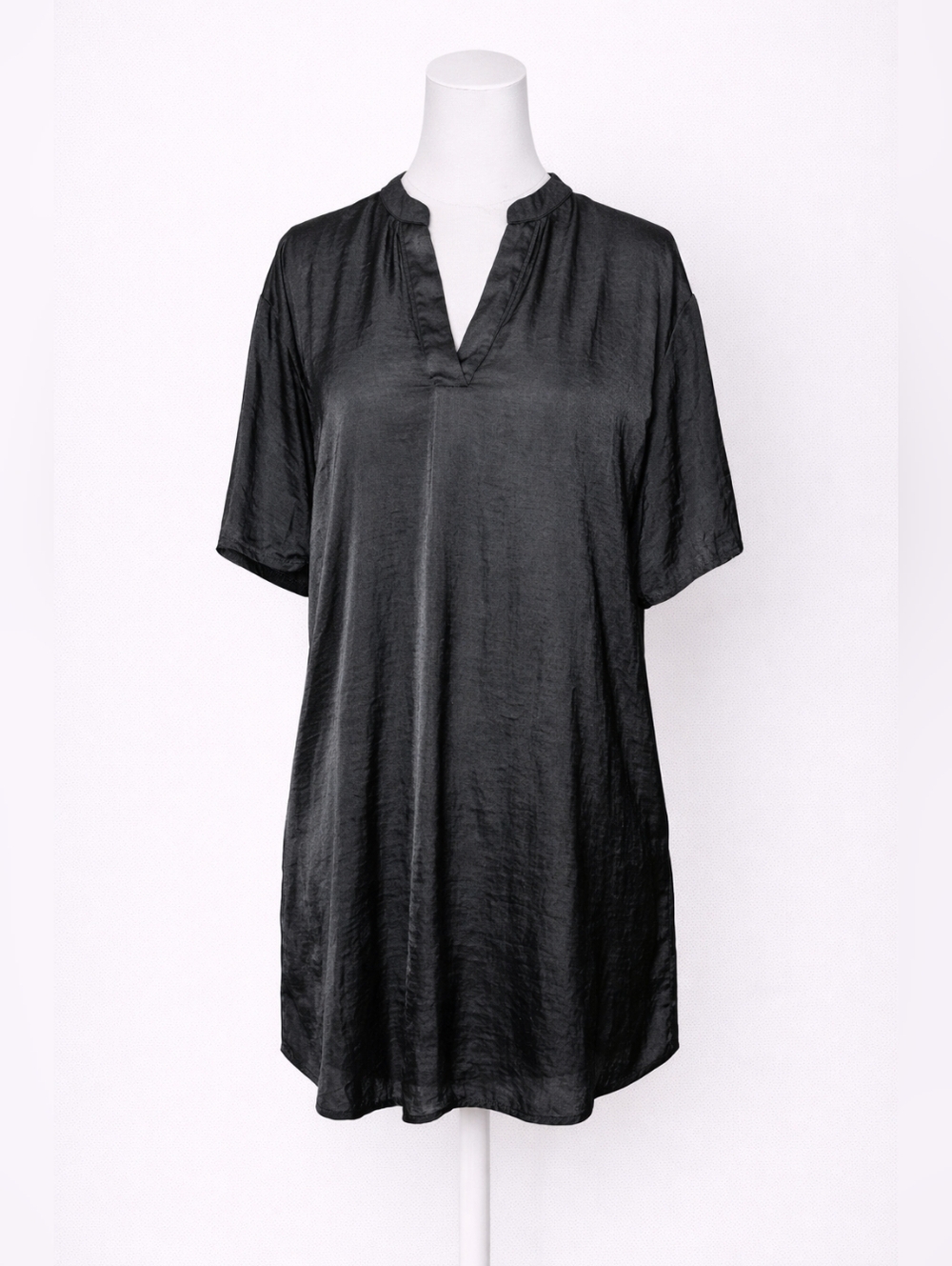 Rachel Zoe Black Tunic V Neck Silky Blouse Top
